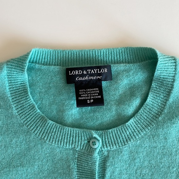 Lord & Taylor 100% Cashmere Turquoise Crewneck Cardigan - Picture 4 of 6